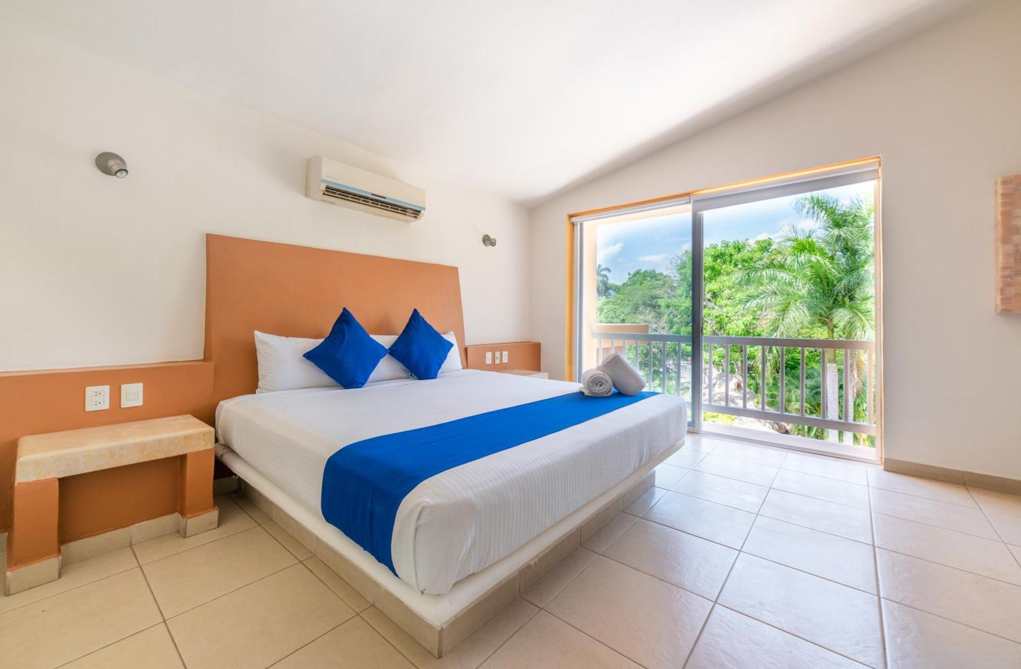 Hotel Ixzi Plus Ixtapa  Exteriér fotografie