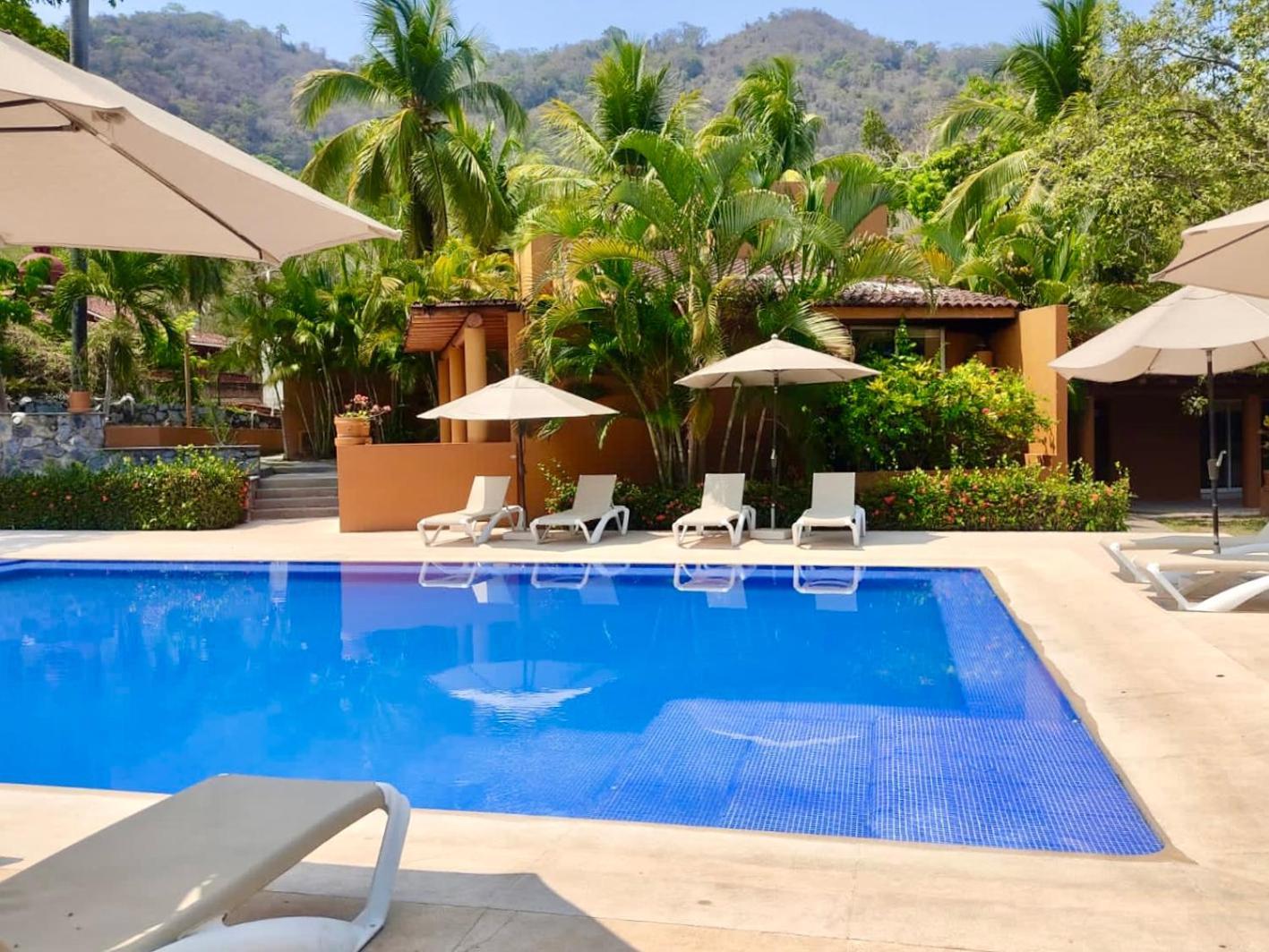 Hotel Ixzi Plus Ixtapa  Exteriér fotografie